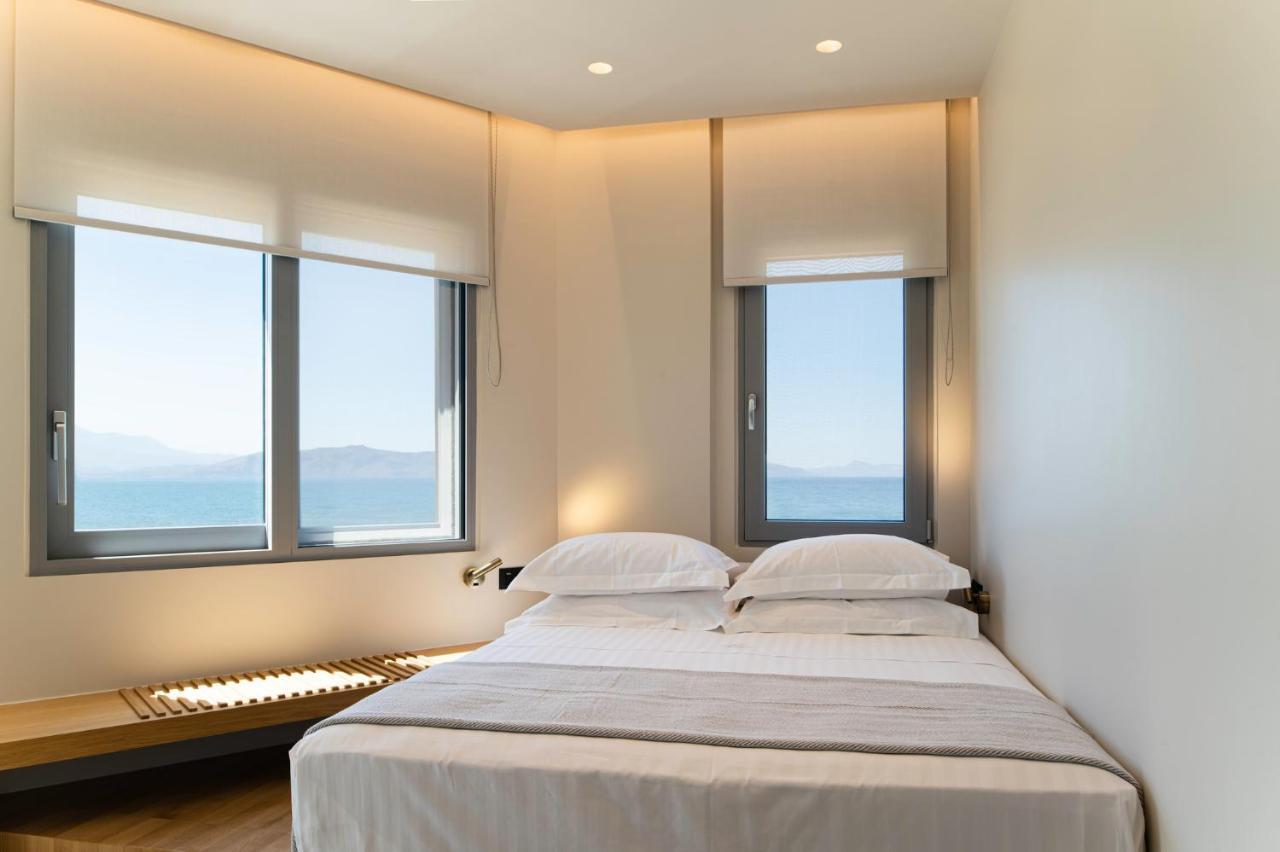Your Private Retreat By The Beach, With Heated Pool, By Thinkvilla Pétresz Kültér fotó
